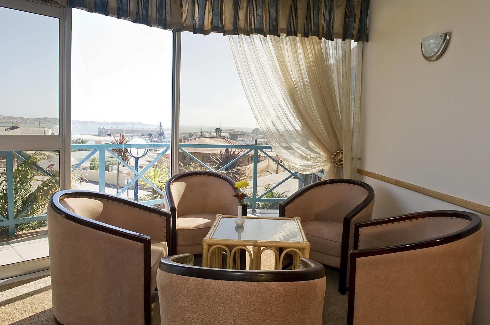 Sea-View Zum Sperrgebiet Hotel Luderitz Ngoại thất bức ảnh